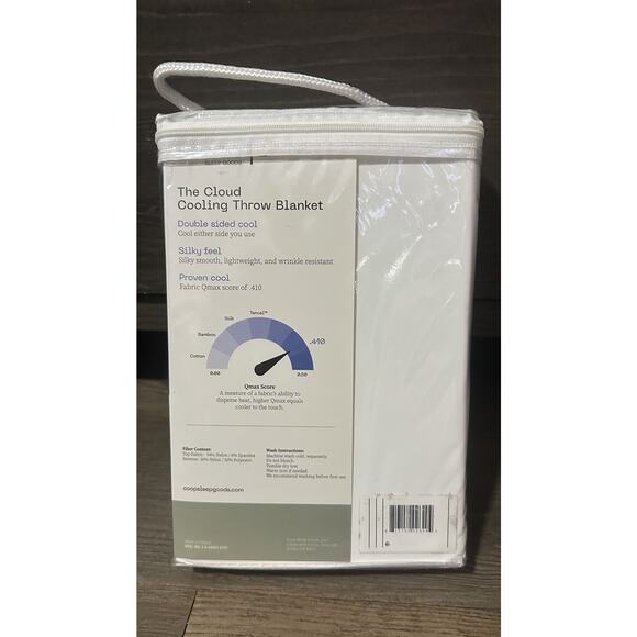 Coop Sleep Goods Cloud Cooling Throw Blanket 50x60 Double-Sided Cool NEW - Picture 4 of 4